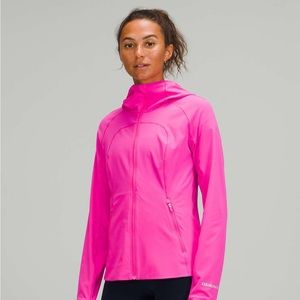 Lululemon pow pink mist over windbreaker